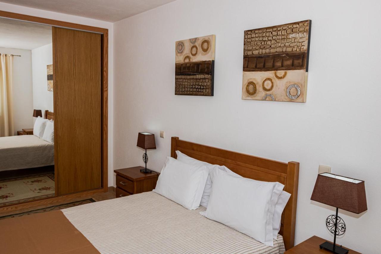Casas Campo Cimo Da Quinta Hotel Miranda do Douro Bagian luar foto