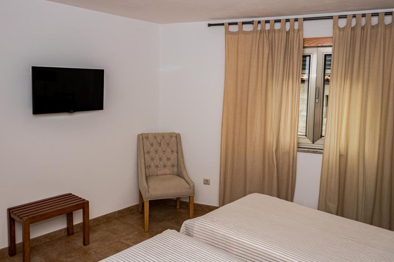 Casas Campo Cimo Da Quinta Hotel Miranda do Douro Bagian luar foto